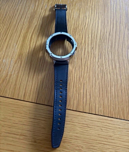 Black real leather wristwatch - real,
